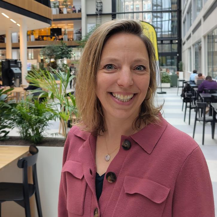 Karen van den Einden