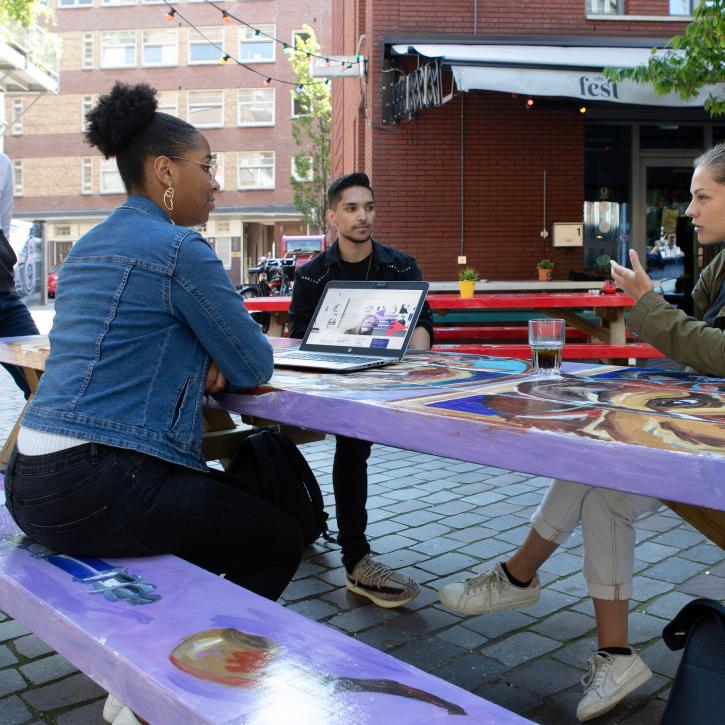 groepje-studenten-voltijd-amstelcampus-hva-2020.jpeg