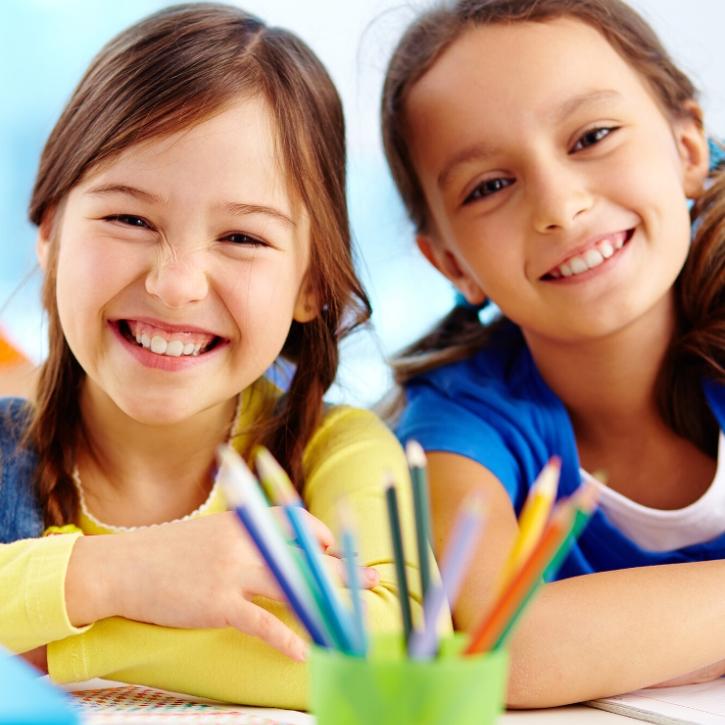 foo-com-montessori-vakbekwaam-kinderen-potloden-portrait.jpg