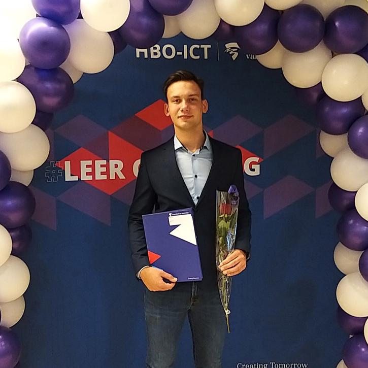 tigo1.jpg