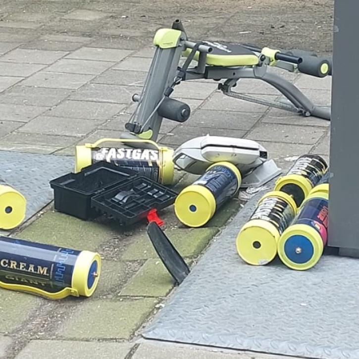 lachgas-tanks.jpg