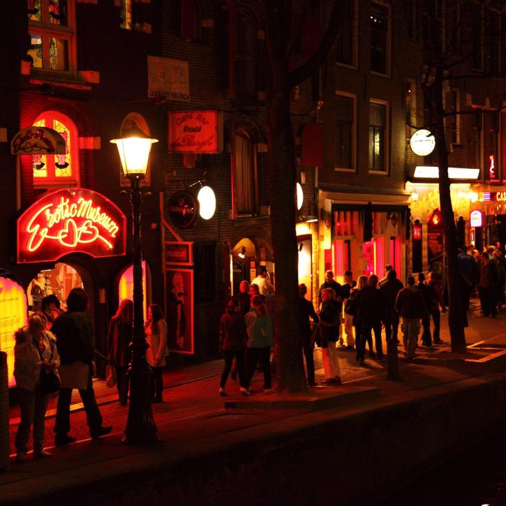 amsterdam-2551_1920.jpg