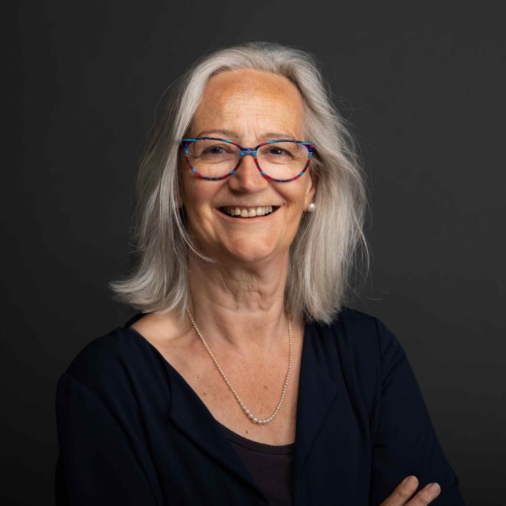 portret-hva-liz-dale-klein.jpg