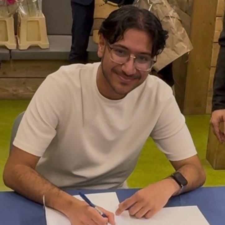 amir.jpg