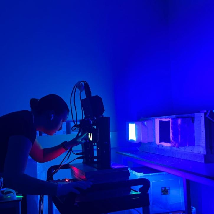 fo-onderzoek-suzanne-uv-lampen.jpg