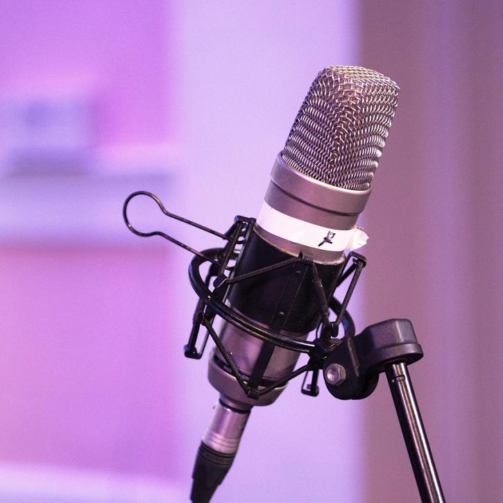 podcast-3696504_1280.jpg