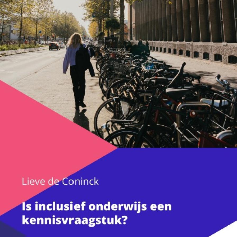 cover essay met zicht op Kohnstammhuis