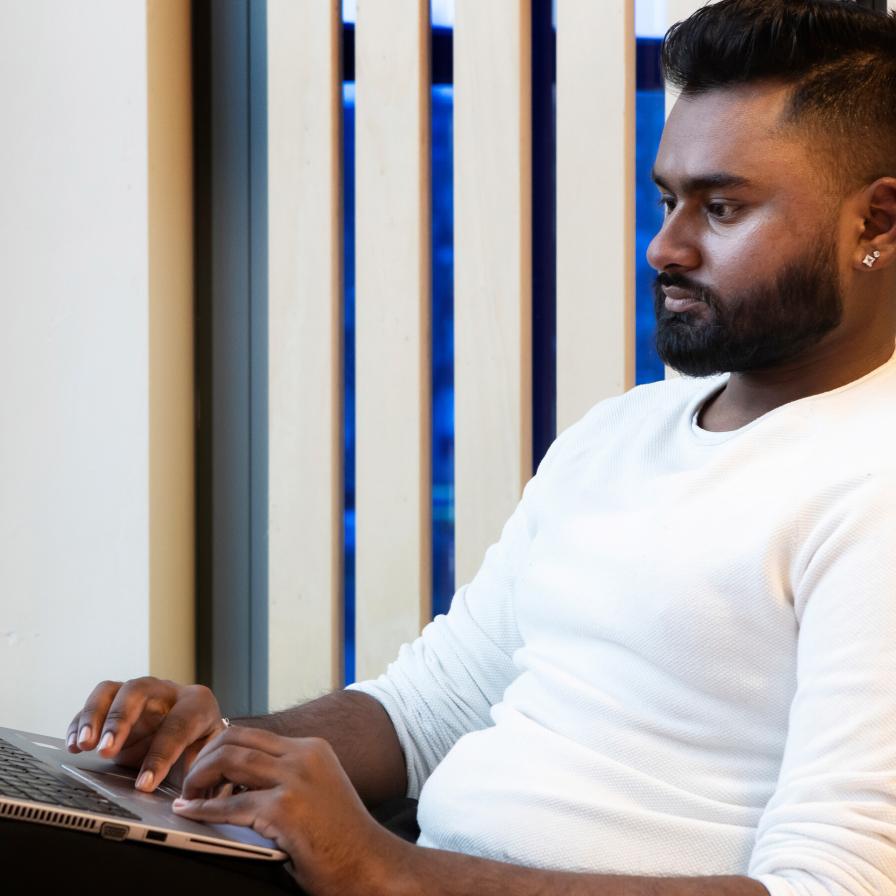 studiekeuze-laptop-liggend.jpg