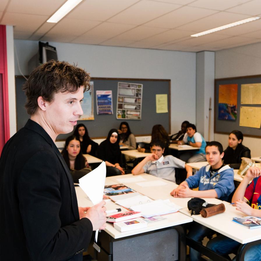 leraar-nederlands-voltijd-2.jpg