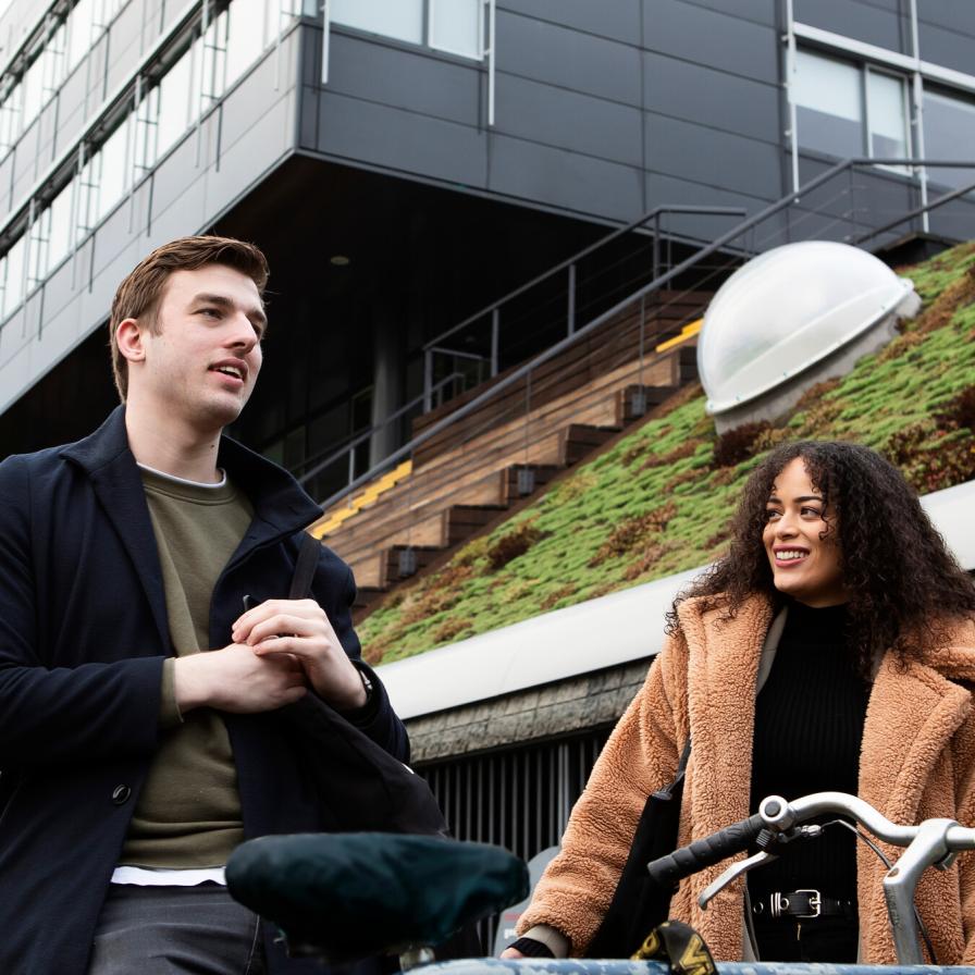studenten-voltijd-fietsenrek-sportcampus-hva-2020.jpeg
