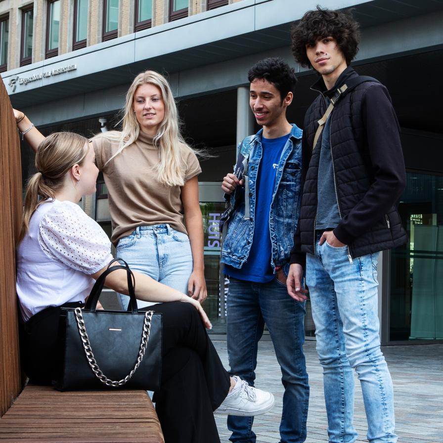 groep-studenten-kshof-p.jpg