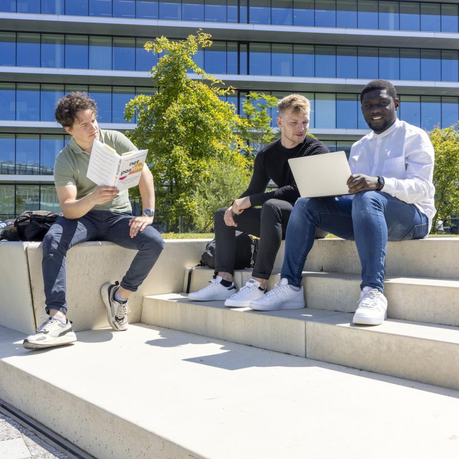 gsbm-students.jpg