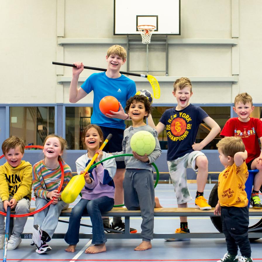 hoofdbeeld-bewegen-in-en-om-school-hva-portrait.jpg