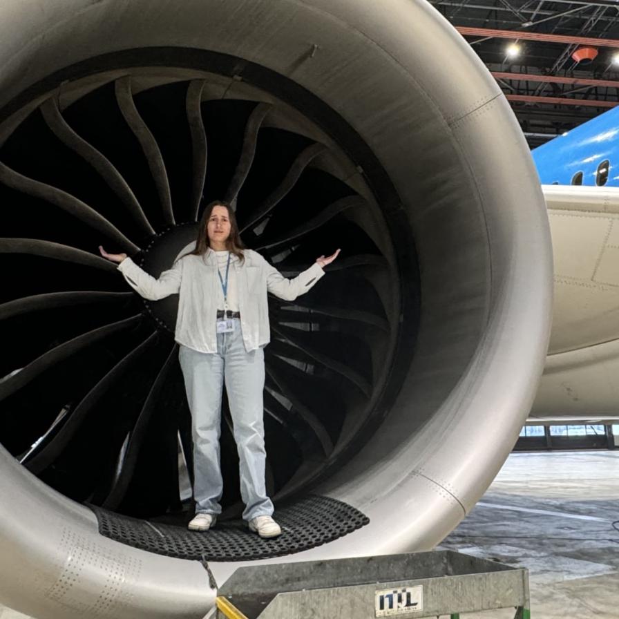 tessa-1-avi_flex.jpeg