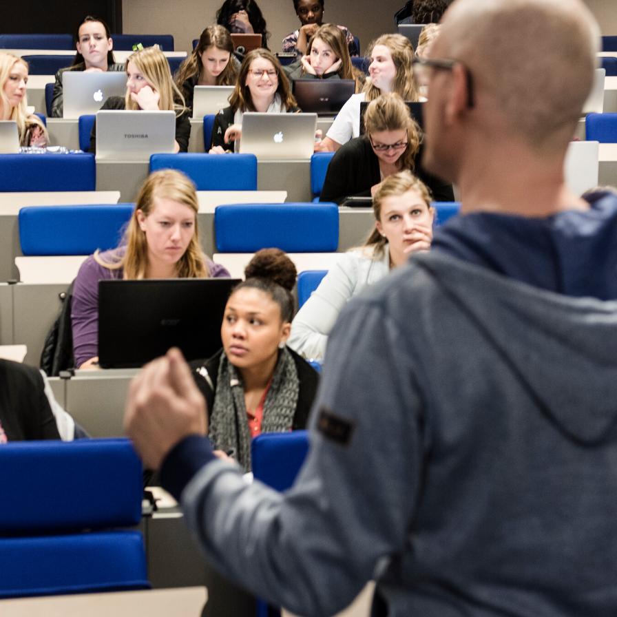 over-hva-onderwijs-en-onderzoek.jpg