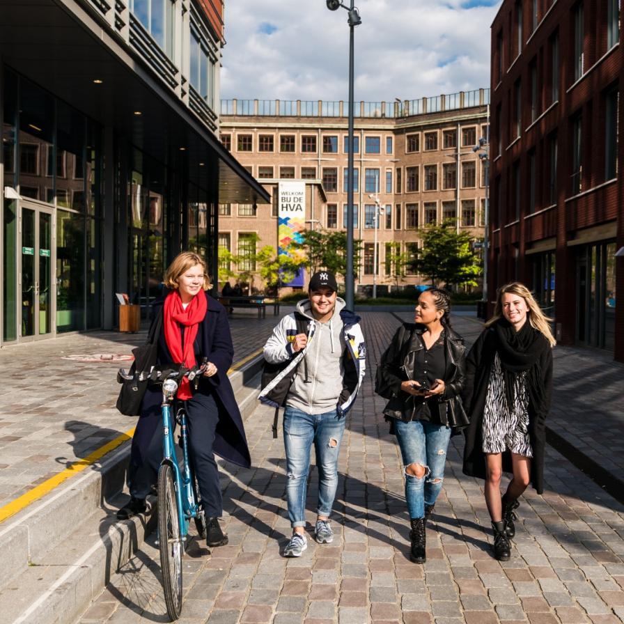 sw-kom-kennismaken-neem-een-kijkje-op-de-campus.jpg