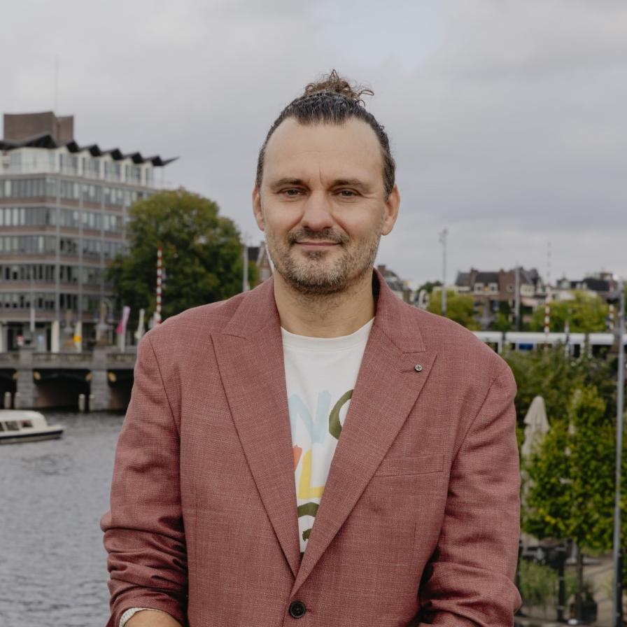 Jurjen Helmus | Professor of Industrial Digital Twins