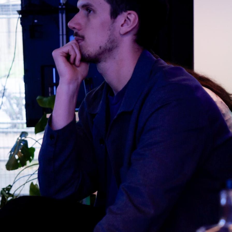event-datawerkers_student-max-helmantel_staand_door-maartje-moerbeek.jpg