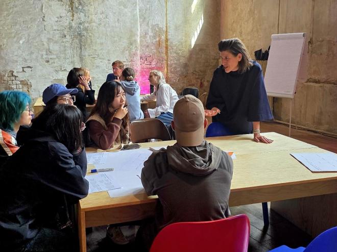 studenten samen, workshop